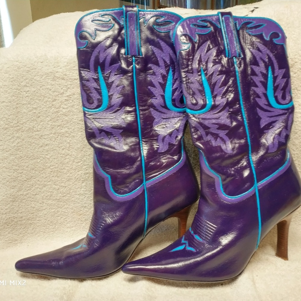 Charlie 1 Horse, Purple and Turquoise Boots